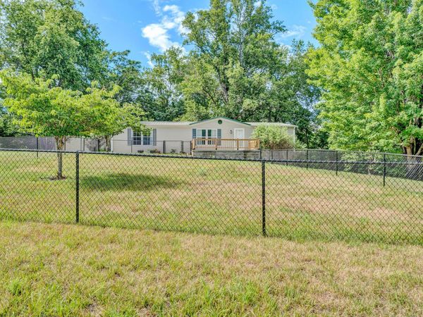 56 Spec Mine RD , Buchanan, VA 24066