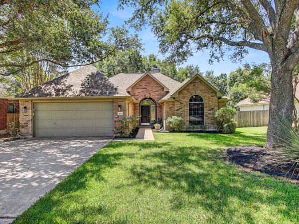 102 Trotter DR, Georgetown, TX 78626