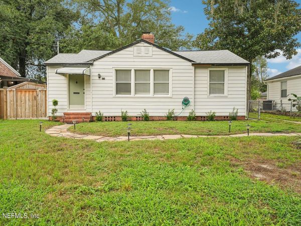 1632 CHARON Road, Jacksonville, FL 32205