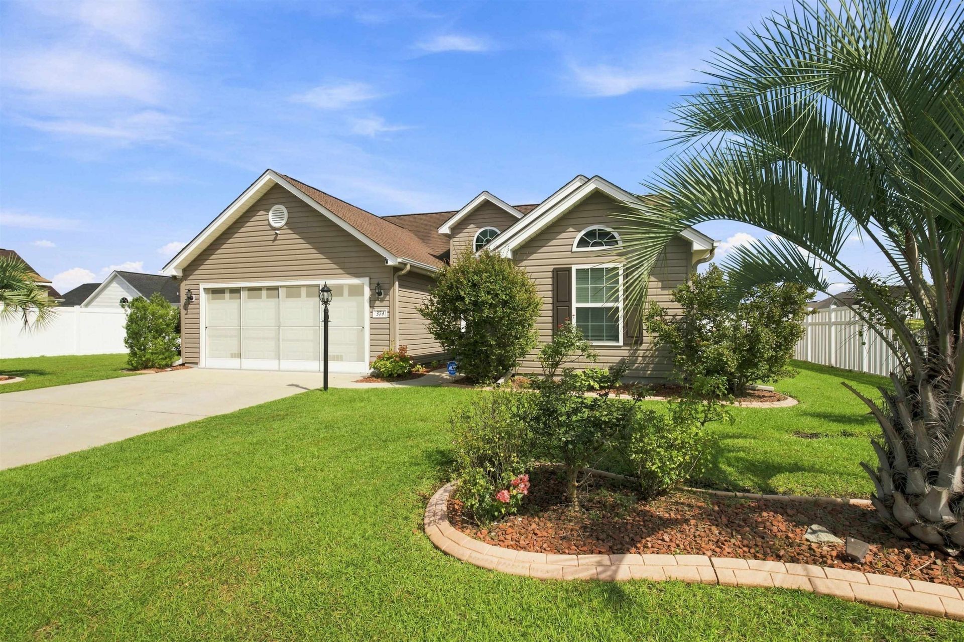 374 Barton Loop Photo 43
