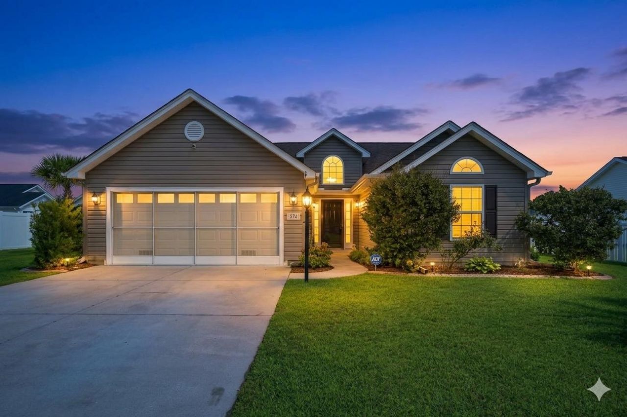 374 Barton Loop Photo 44