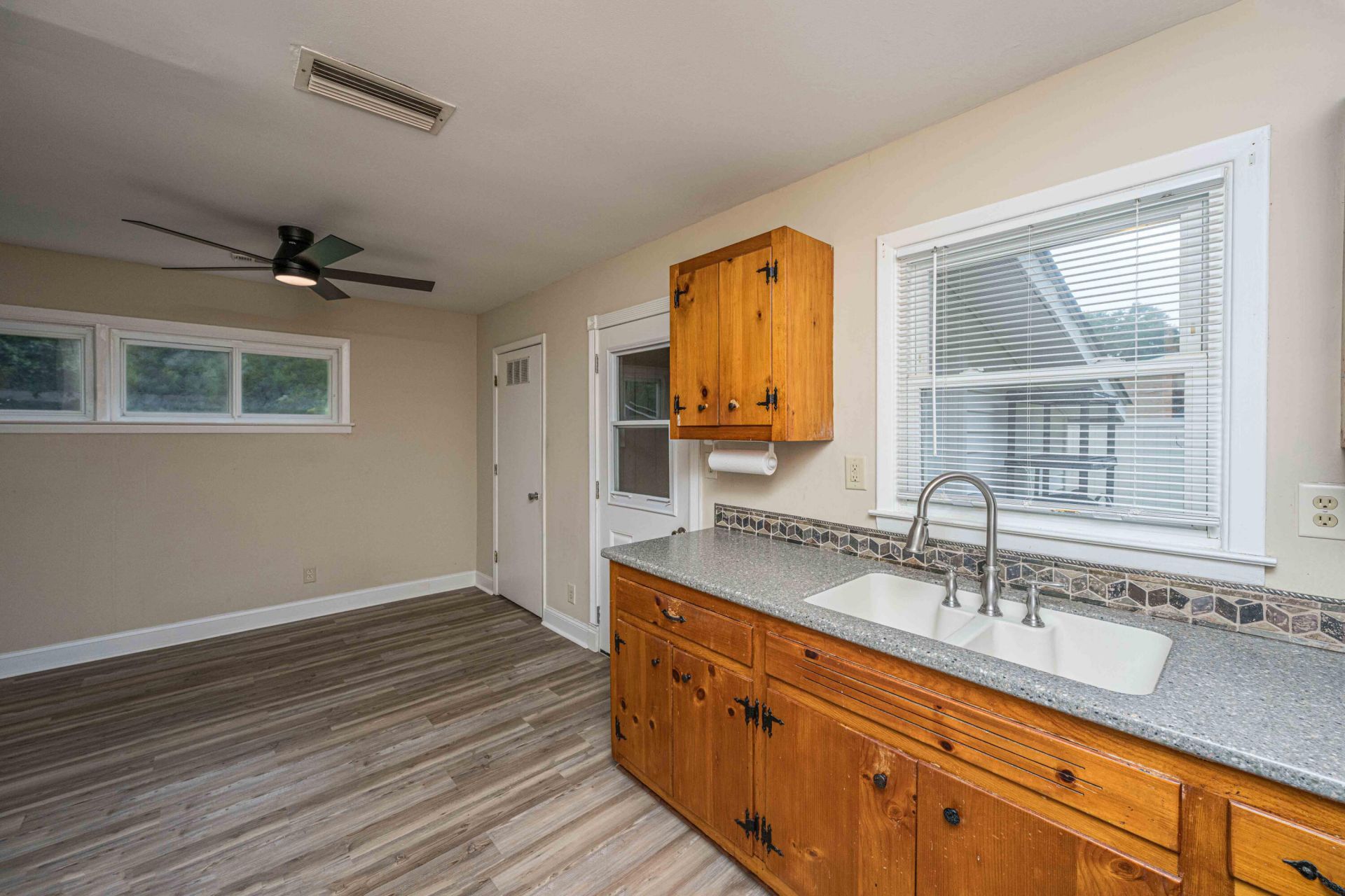 19 Aldene Avenue Photo 10