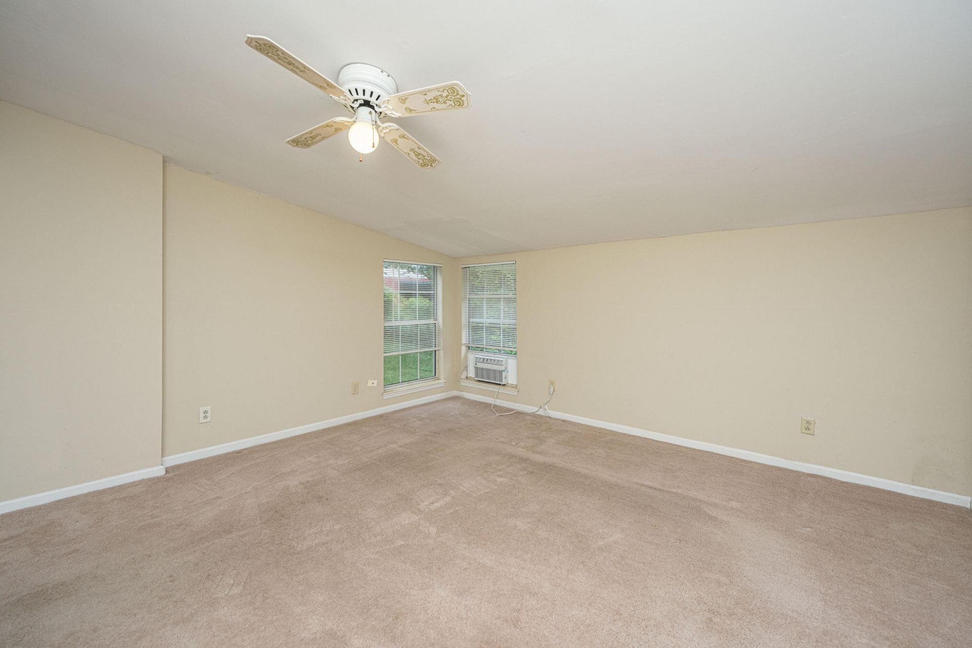 19 Aldene Avenue Photo 14