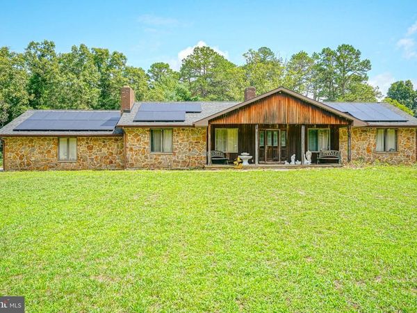 3016 READING AVENUE, HAMMONTON, NJ 08037