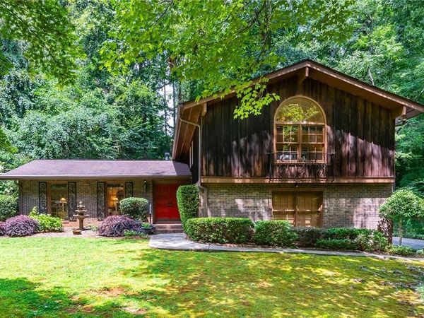215 N Mill Road , Sandy Springs, GA 30328
