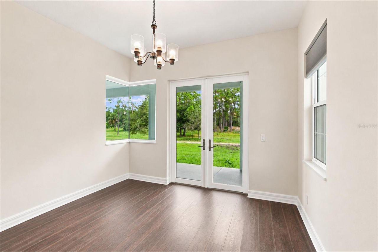 8146 Tropicaire Boulevard, North Port, FL 34291 Photo