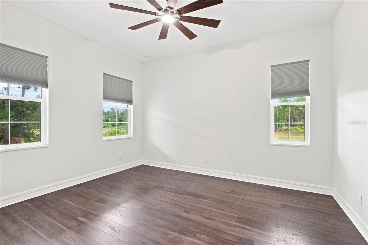 8146 Tropicaire Boulevard, North Port, FL 34291 Photo