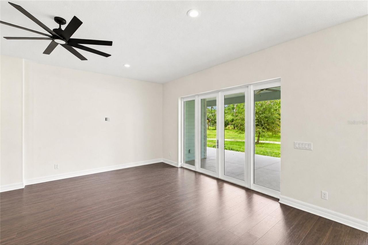 8146 Tropicaire Boulevard, North Port, FL 34291 Photo