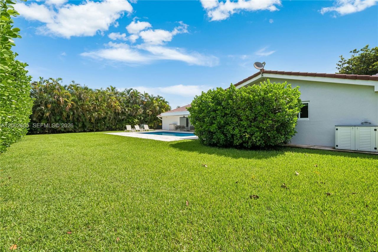 14270 SW 74th Ct , Palmetto Bay, FL 33158 Photo