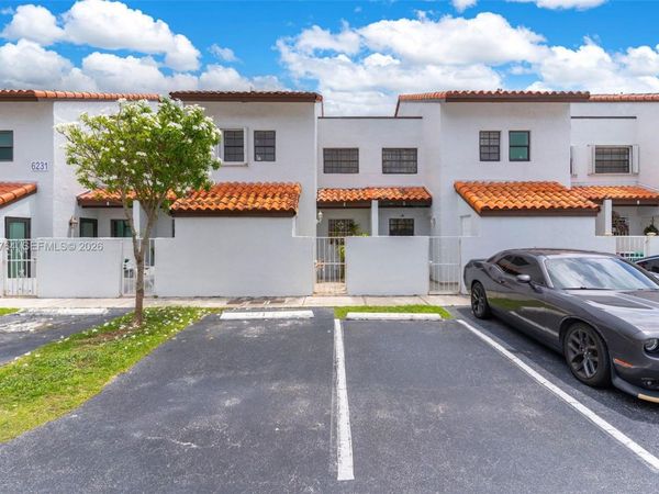 6231 SW 138th Ct , Miami, FL 33183