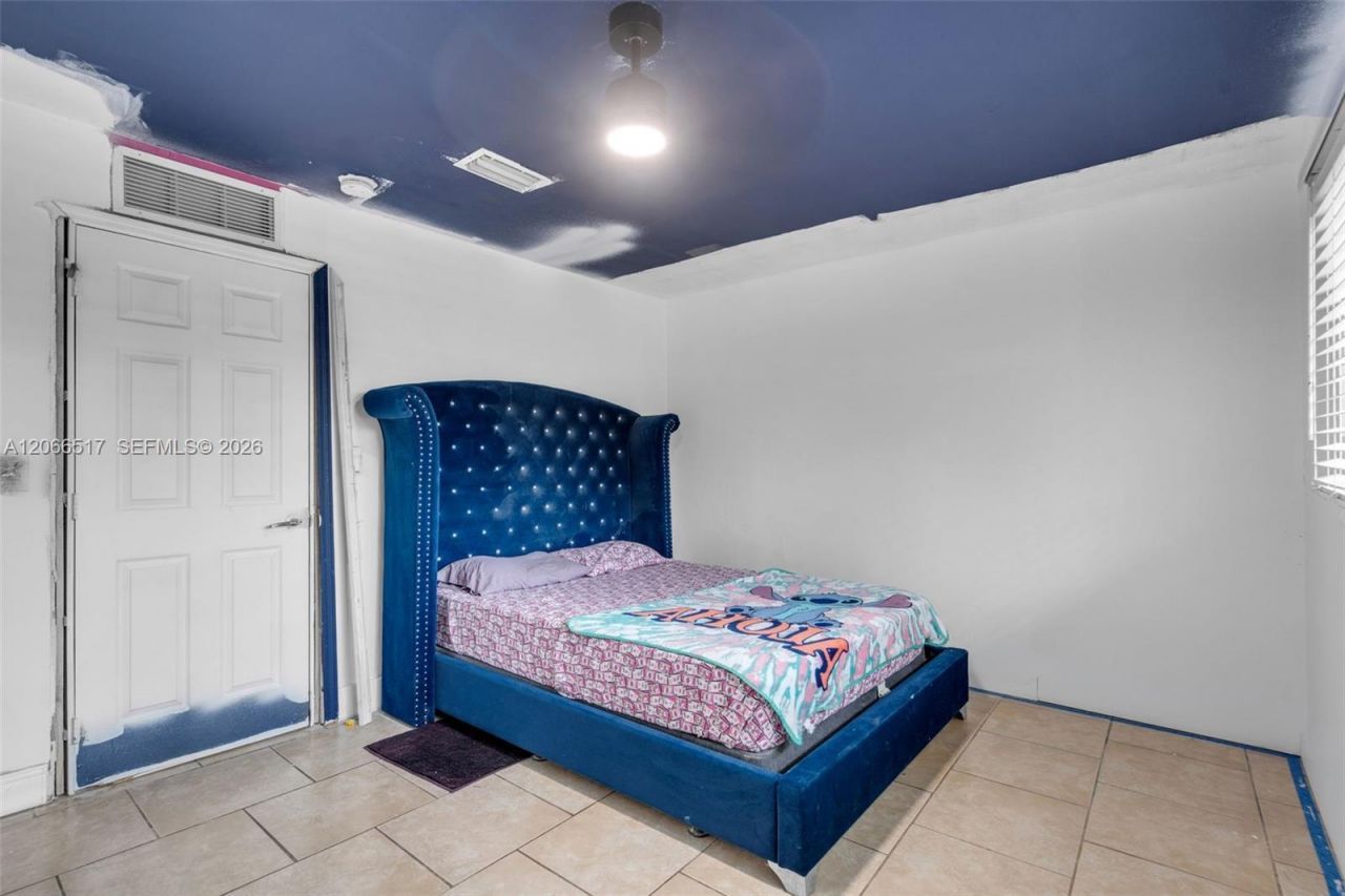 2721 NE 8th Ave , Pompano Beach, FL 33064 Photo