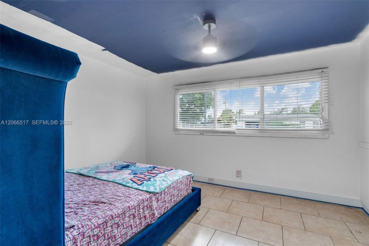 2721 NE 8th Ave , Pompano Beach, FL 33064 Photo