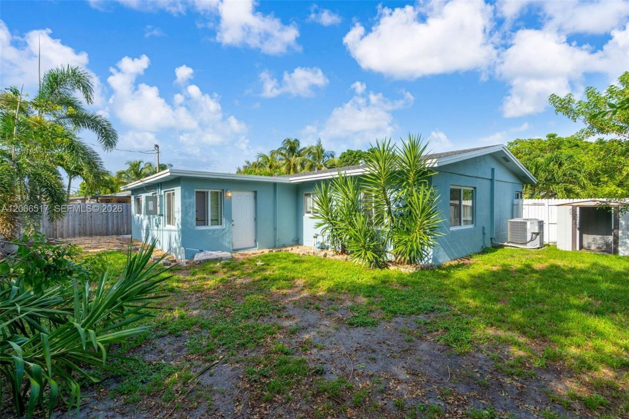 2721 NE 8th Ave , Pompano Beach, FL 33064 Photo