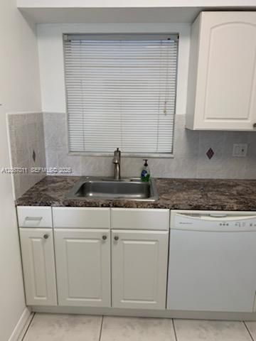 6501 Winfield Blvd , Unit A-49, Margate, FL 33063 Photo