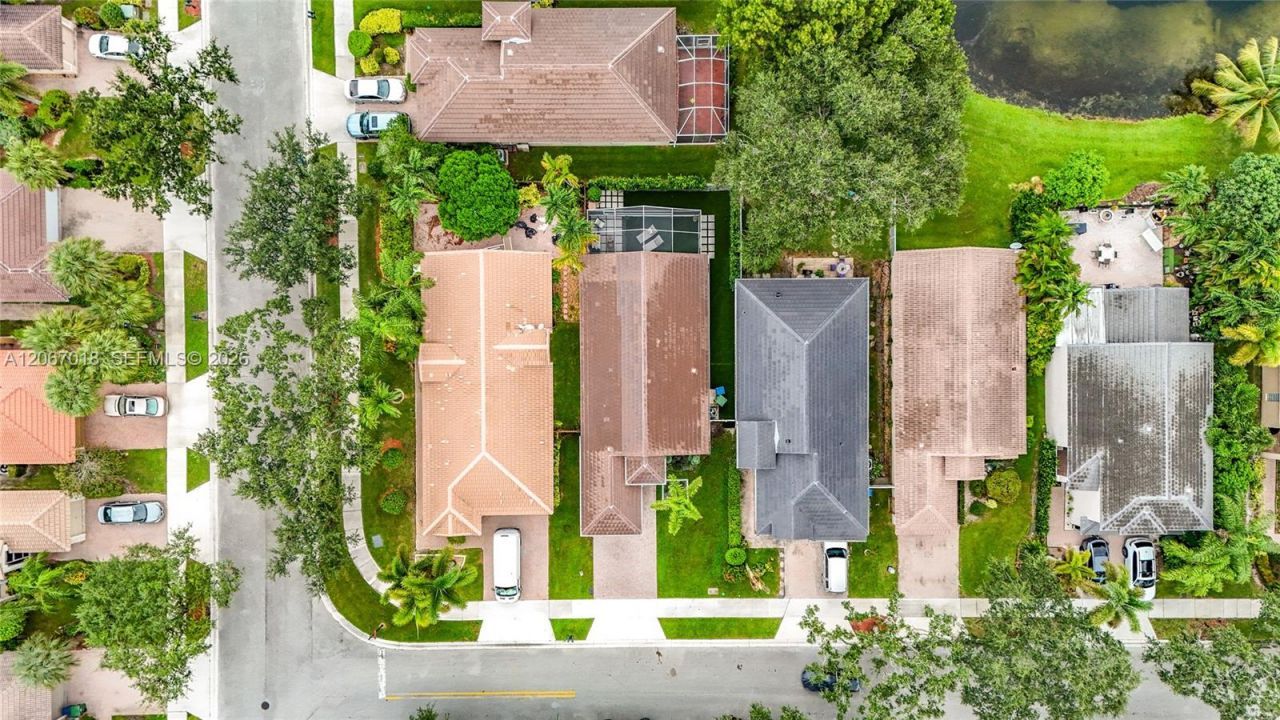 16523 Sapphire St, Weston, FL 33331 Photo