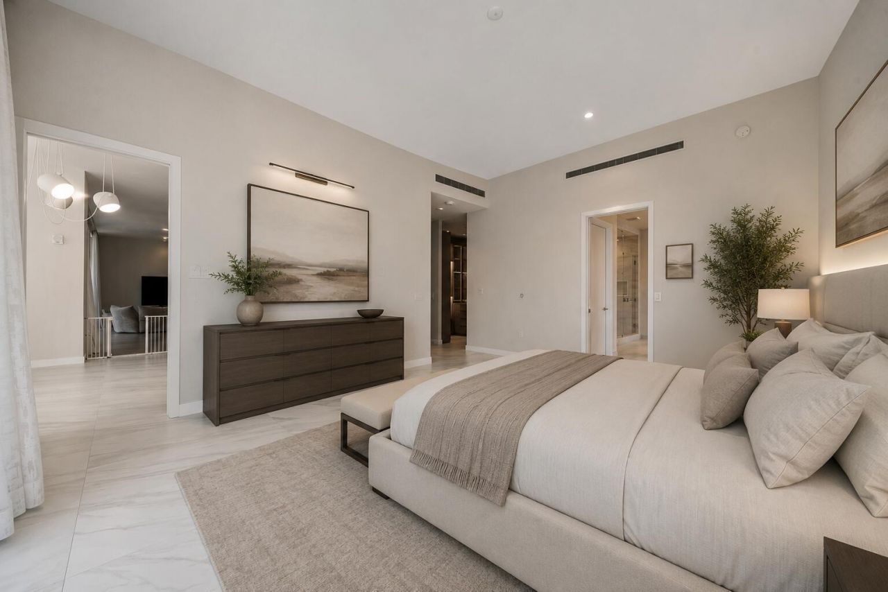 210 SE Mizner Boulevard, Unit 101, Boca Raton, FL 33432 Photo