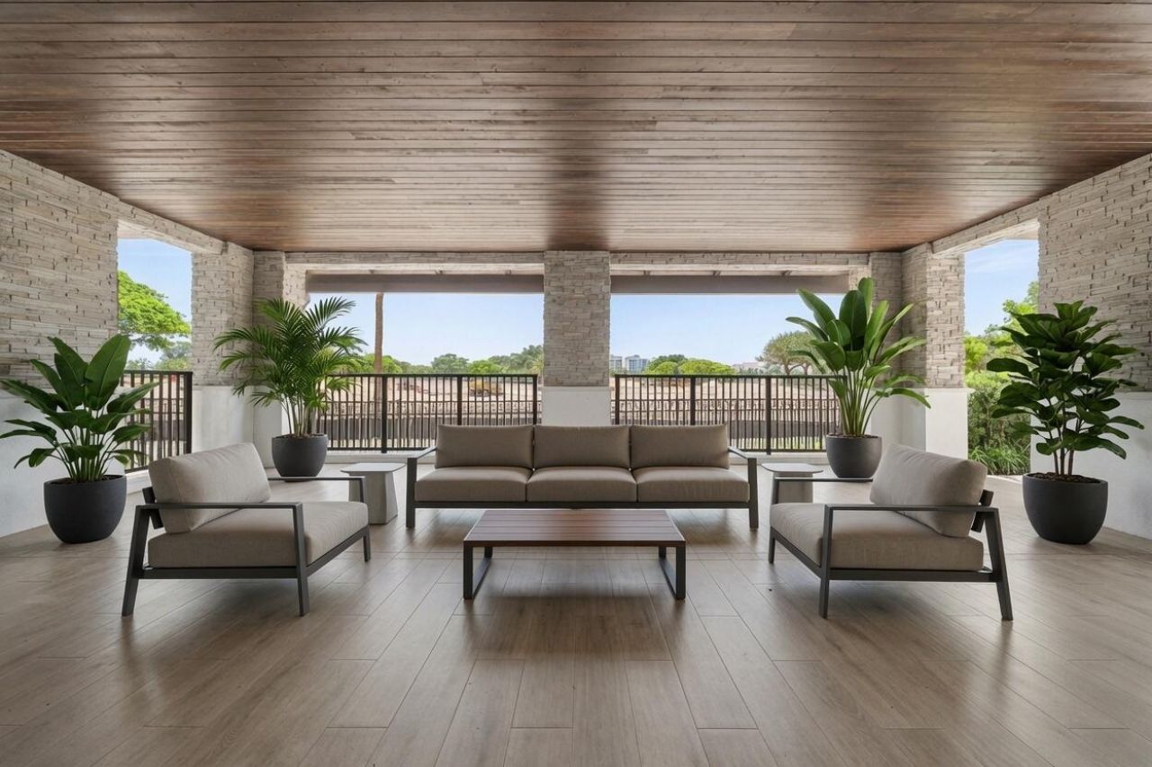 210 SE Mizner Boulevard, Unit 101, Boca Raton, FL 33432 Photo