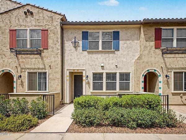 2631 S SULLEY Drive, Unit 104, Gilbert, AZ 85295