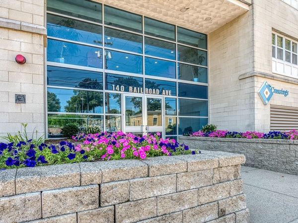 140 Railroad Ave, Unit B403, Norwood, MA 02062