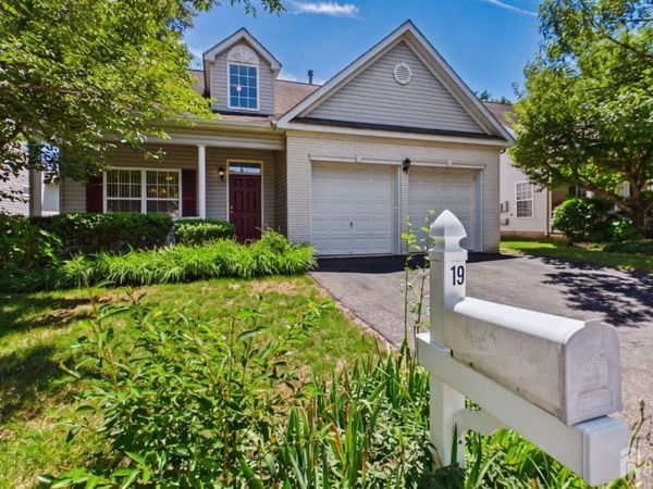 19 Appleby Drive, Helmetta, NJ 08828