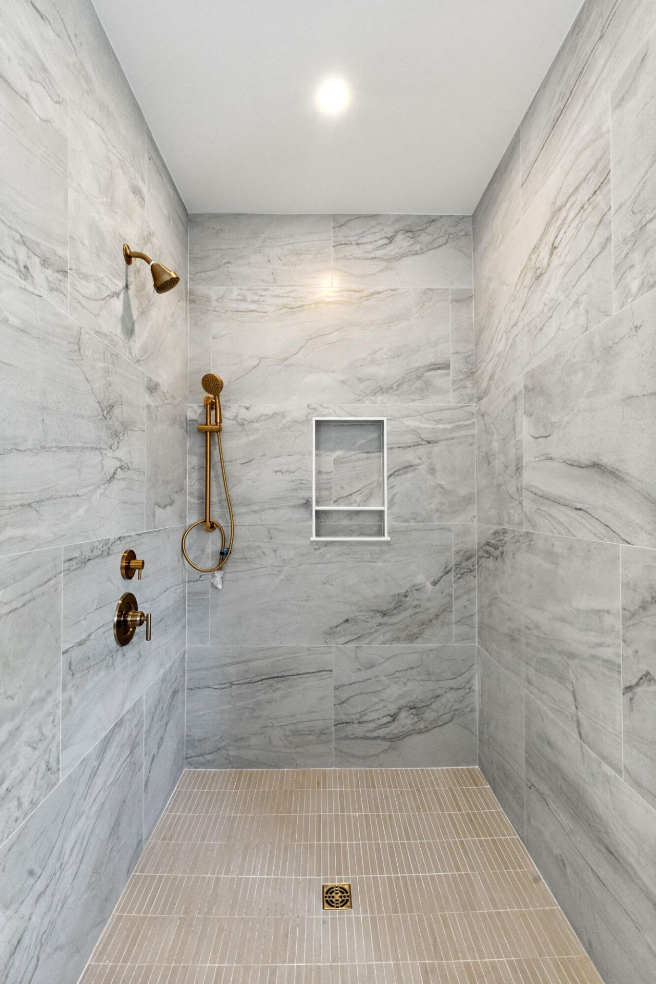 67 Drake Street Photo 27