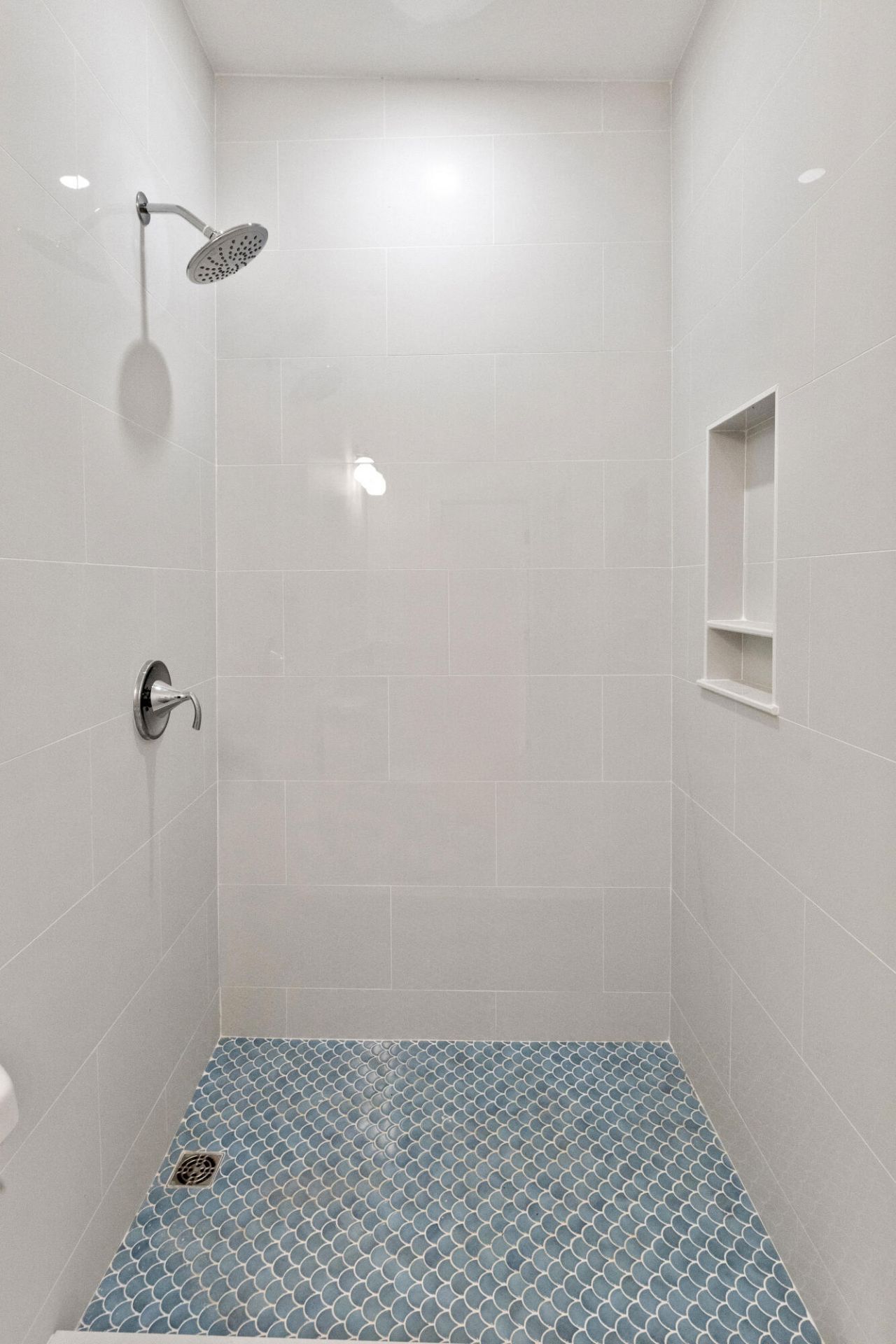 67 Drake Street Photo 32