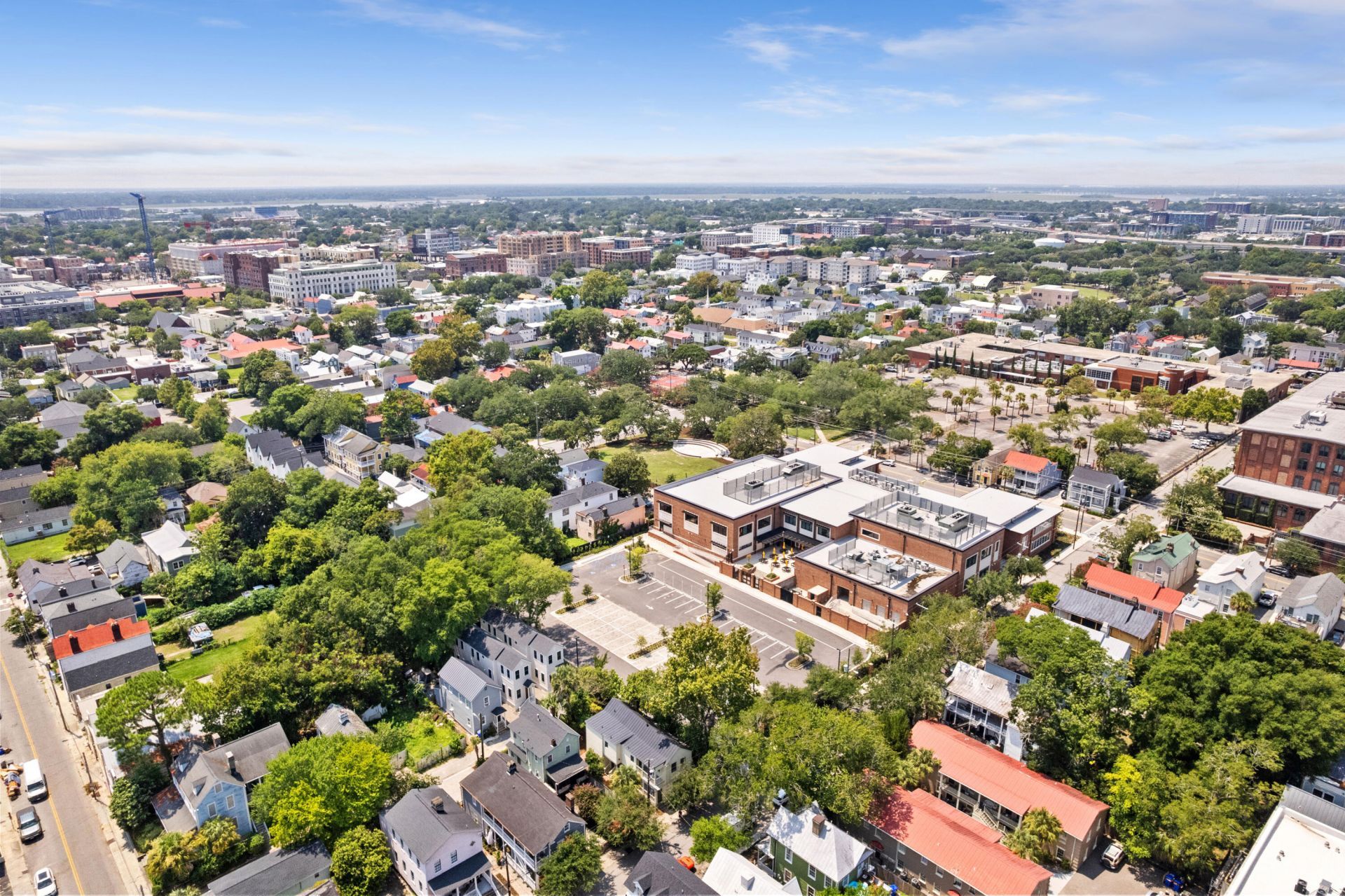 67 Drake Street Photo 40