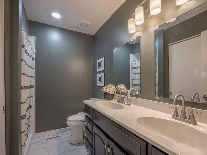 1664 Staffordshire Road, Columbus, OH 43229 Photo 24