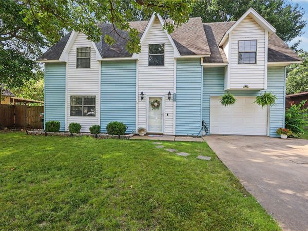 1218 E Boone Street , Tahlequah, OK 74464