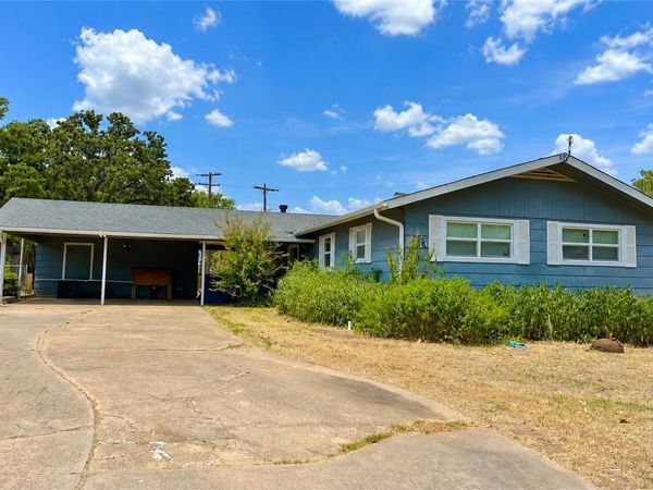 225 Ruth Street , Healdton, OK 73438