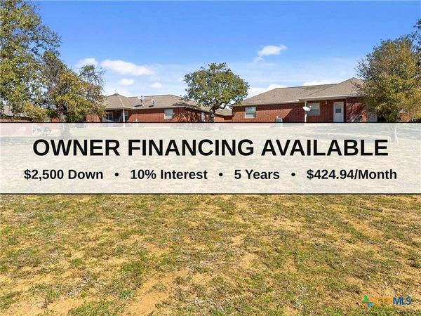 2100 Cedar Valley Drive , Kingsland, TX 78639
