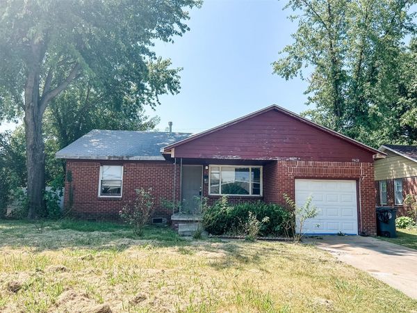 10624 E Admiral Boulevard , Tulsa, OK 74116