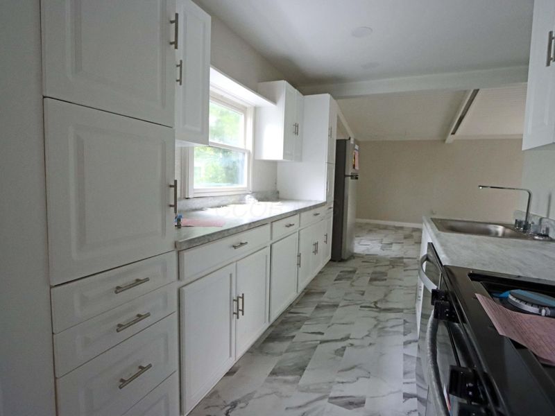 350 S Hampton Road, Columbus, OH 43213 Photo 5