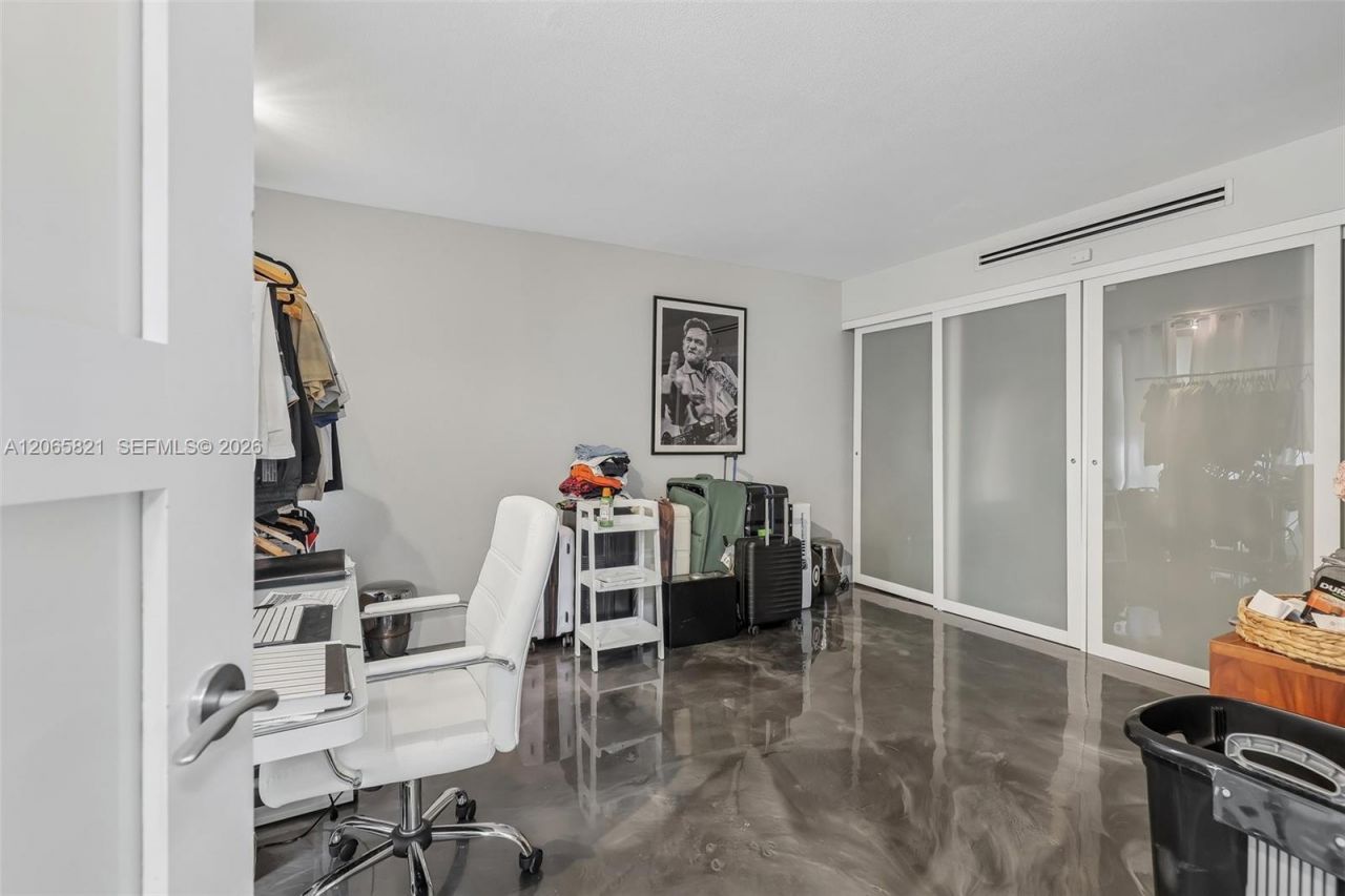 16581 NW 84th Ave, Miami Lakes, FL 33016 Photo