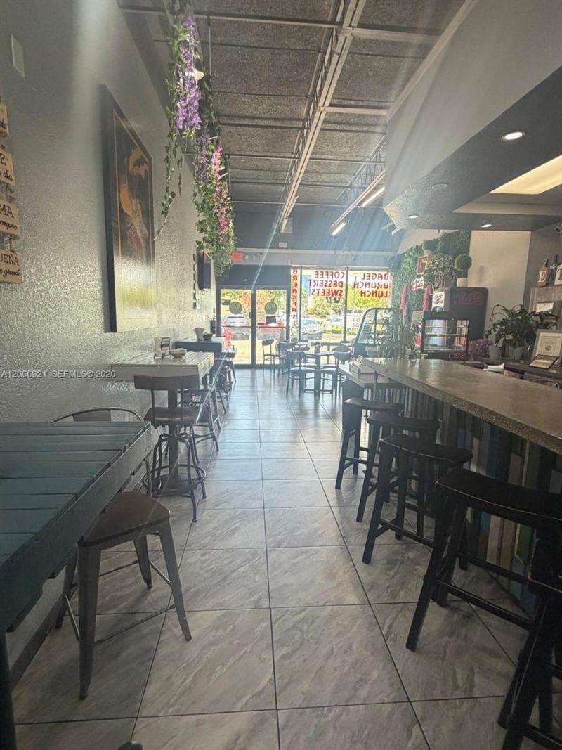 1691 Forum Place , West Palm Beach, FL 33401 Photo
