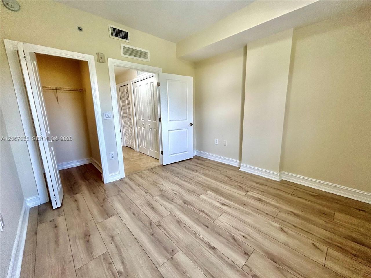 1650 Galiano St, Unit 307, Coral Gables, FL 33134 Photo