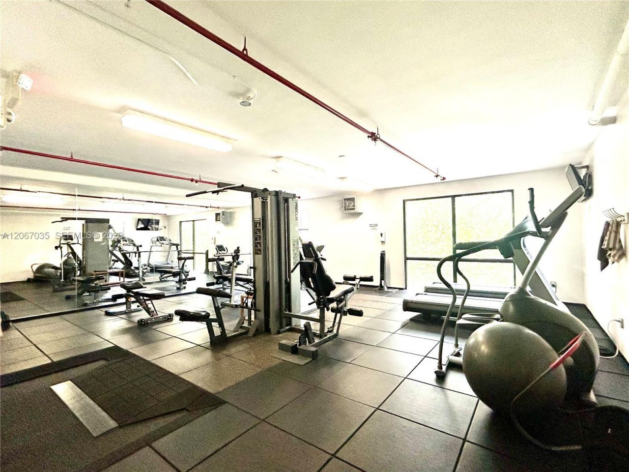 1650 Galiano St, Unit 307, Coral Gables, FL 33134 Photo
