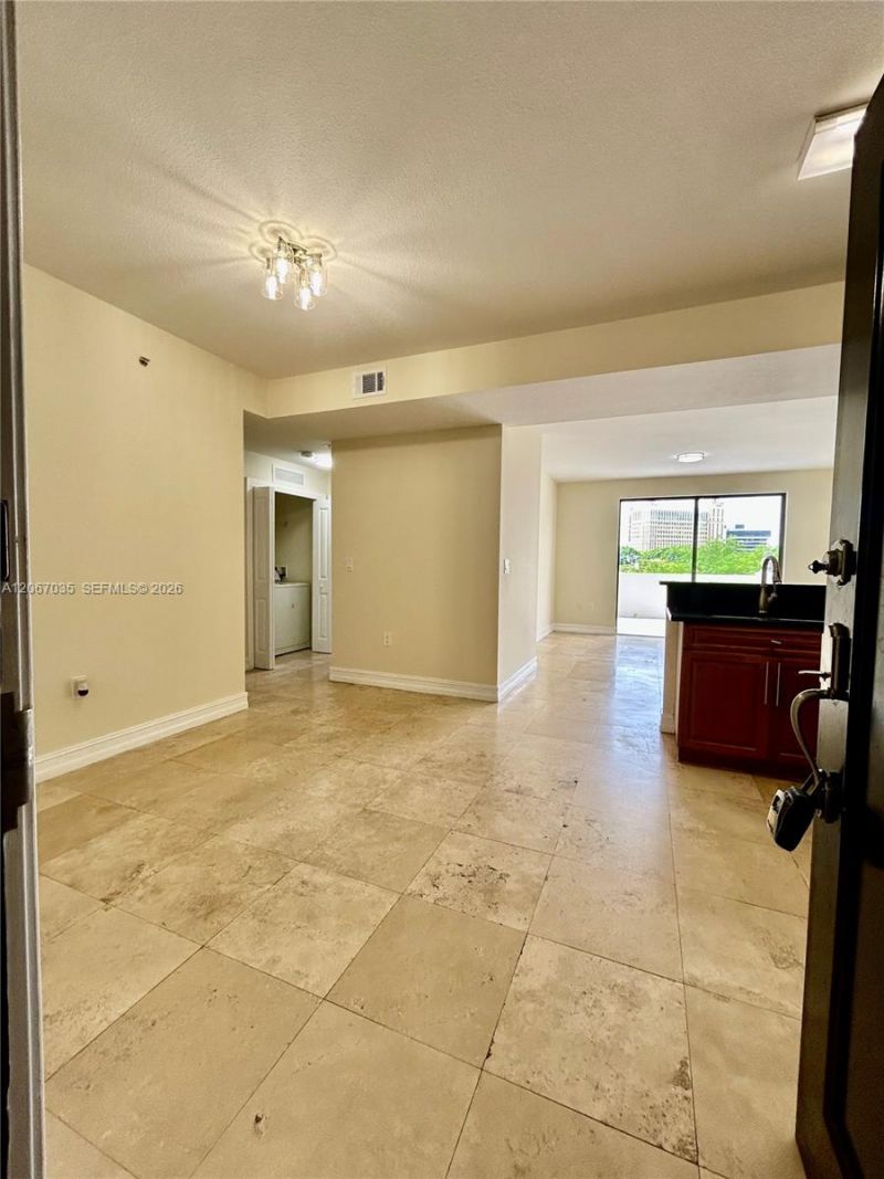 1650 Galiano St, Unit 307, Coral Gables, FL 33134 Photo