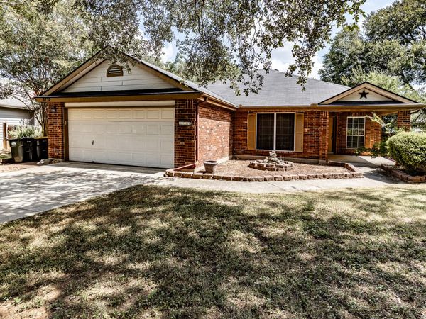 3737 Limestone Mesa, Schertz, TX 78154