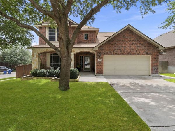 201 Kensington Dr., Cibolo, TX 78108