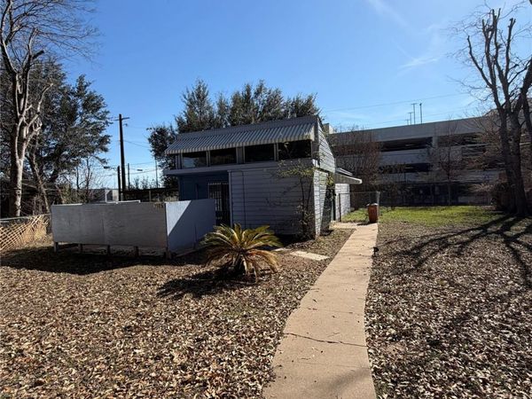 1505 Robert Weaver Ave Ave, Austin, TX 78702