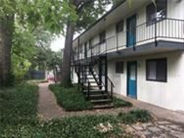 308 E 34th ST, Unit 201, Austin, TX 78705