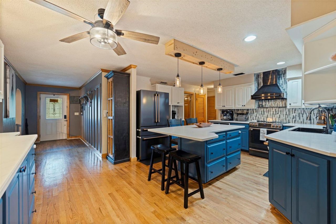 8701 64th Street N, Pinellas Park, FL 33782 Photo
