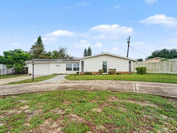 3536 KIMBERLY OAKS DRIVE , HOLIDAY, FL 34691