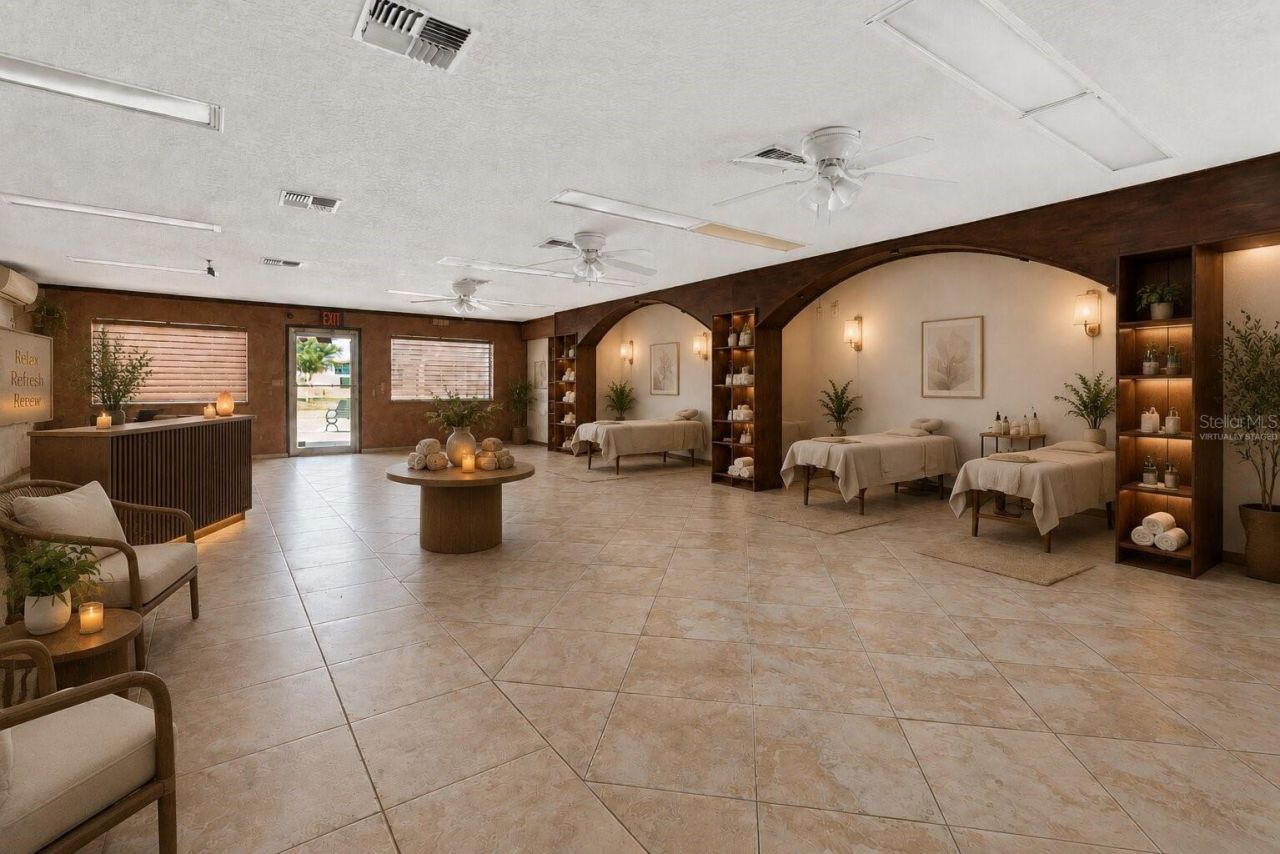 124 N Apopka Avenue, Inverness, FL 34450 Photo
