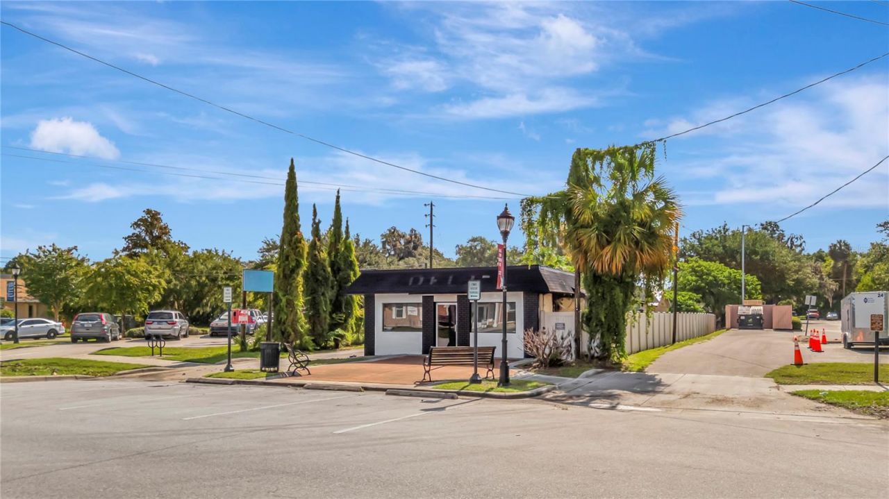 124 N Apopka Avenue, Inverness, FL 34450 Photo