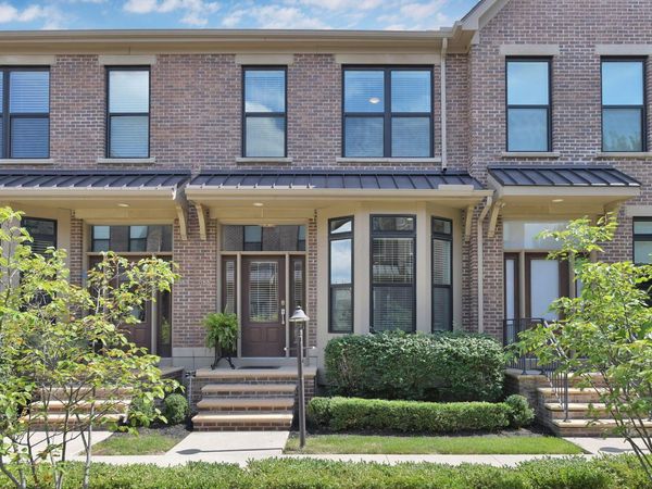 866 Pullman Way, Unit 23, Grandview Heights, OH 43212