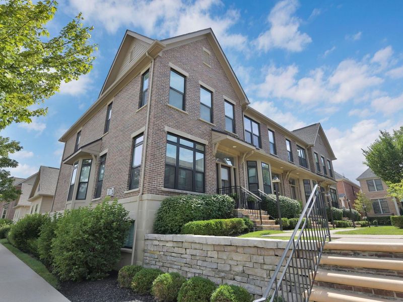 866 Pullman Way, Unit 23, Grandview Heights, OH 43212 Photo 8