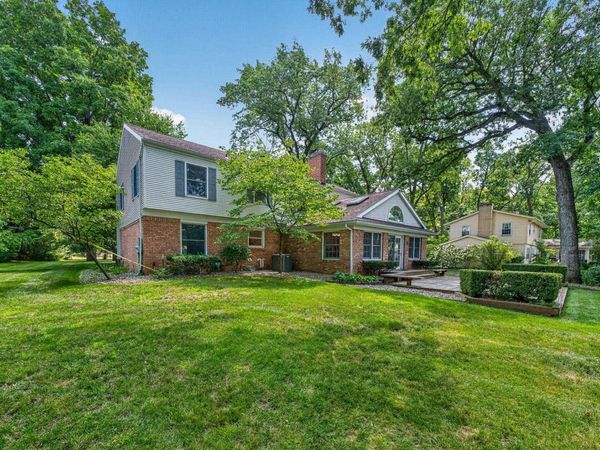 56039 Rio Lindo Drive, Elkhart, IN 46514