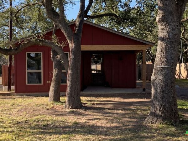 99 Old Austin Highway, Johnson City, TX 78636